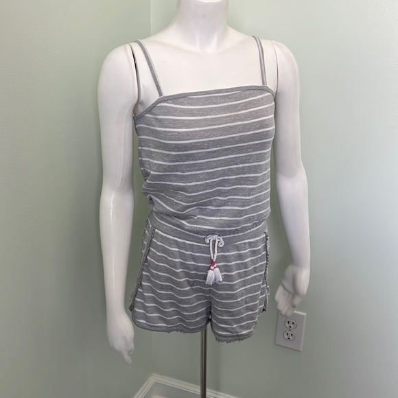 Abercrombie Stripe Casual Romper - Picture 1 of 6